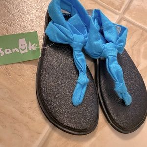 Sanuk sandals